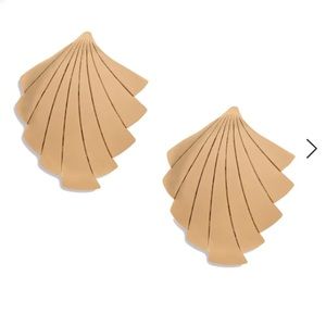 Vintage Gold Deco Shell Earrings by Michelle Starbuck